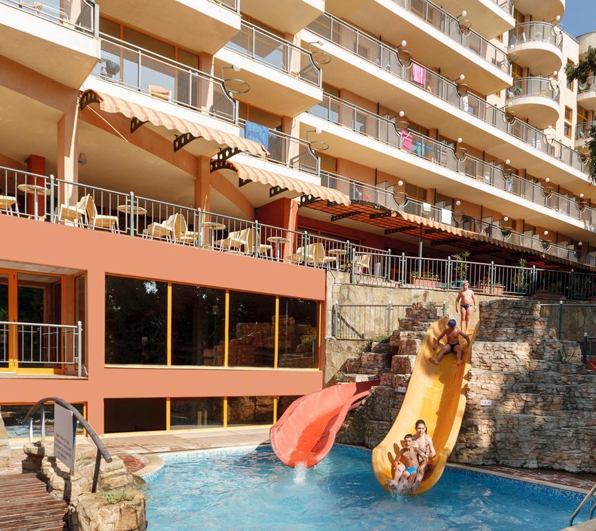 Atlas 4* Altın Kumlar