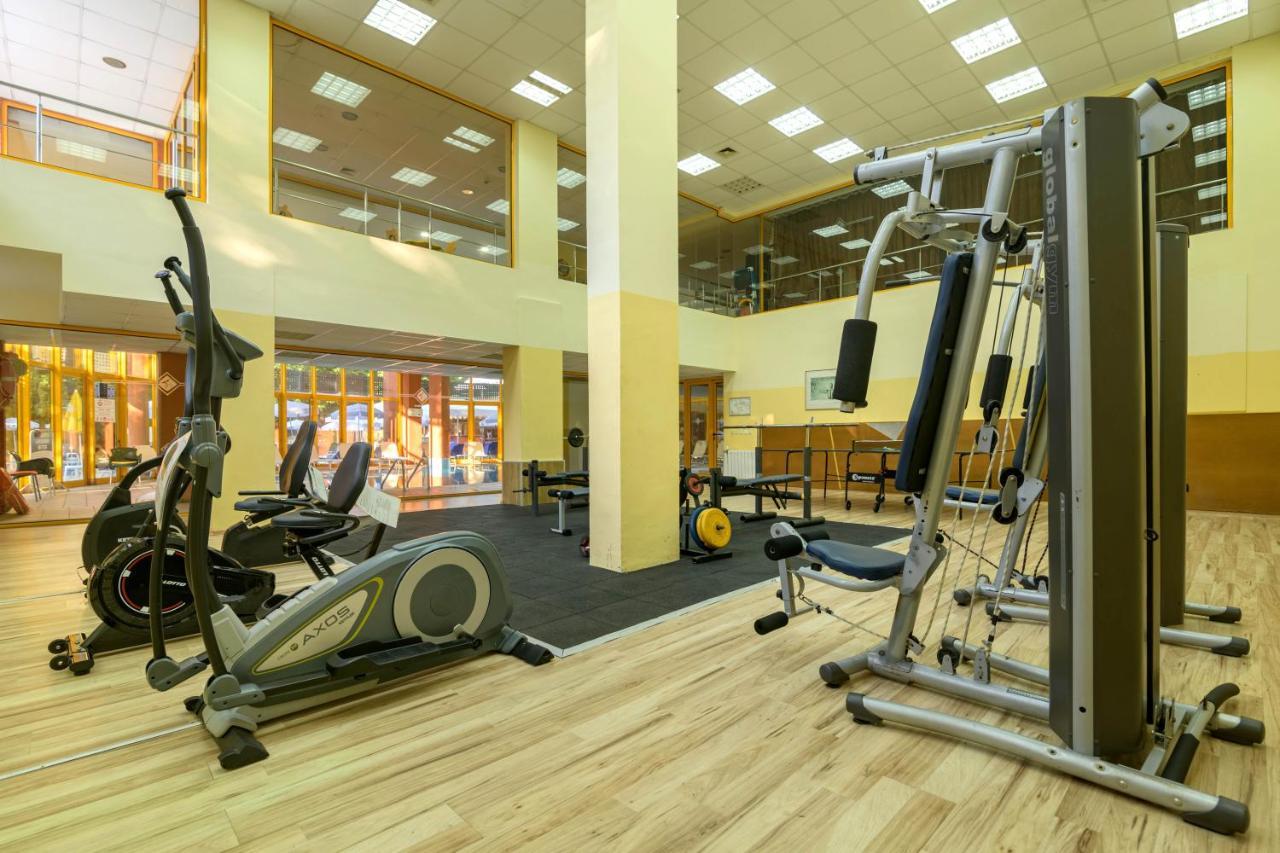 Atlas Otel Altın Kumlar