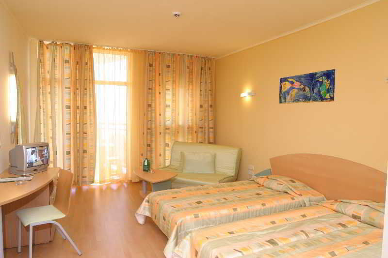 Atlas Otel Altın Kumlar